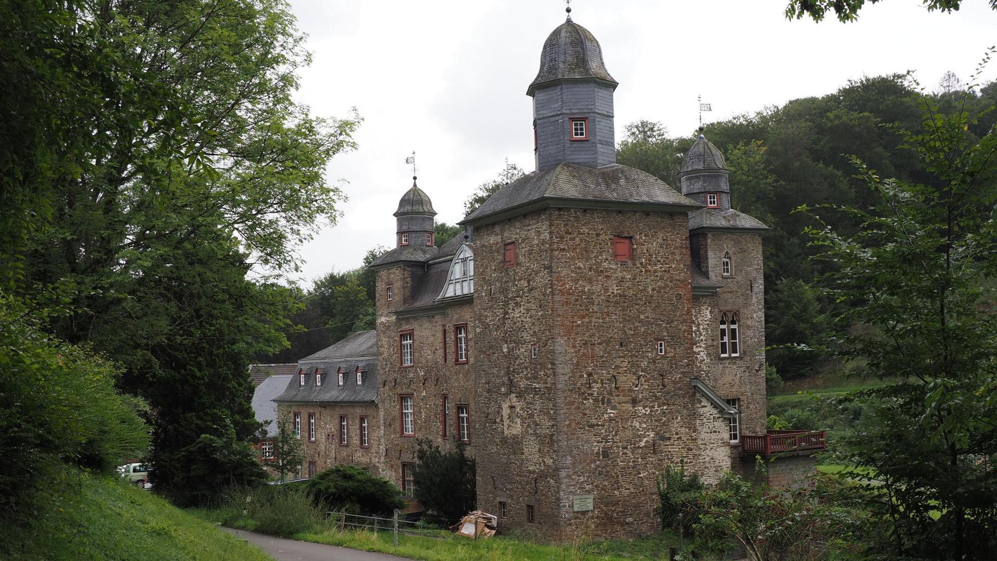 Schloss Gimborn ist Start- und Endpunkt der Wanderung.