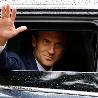 Macron 190622