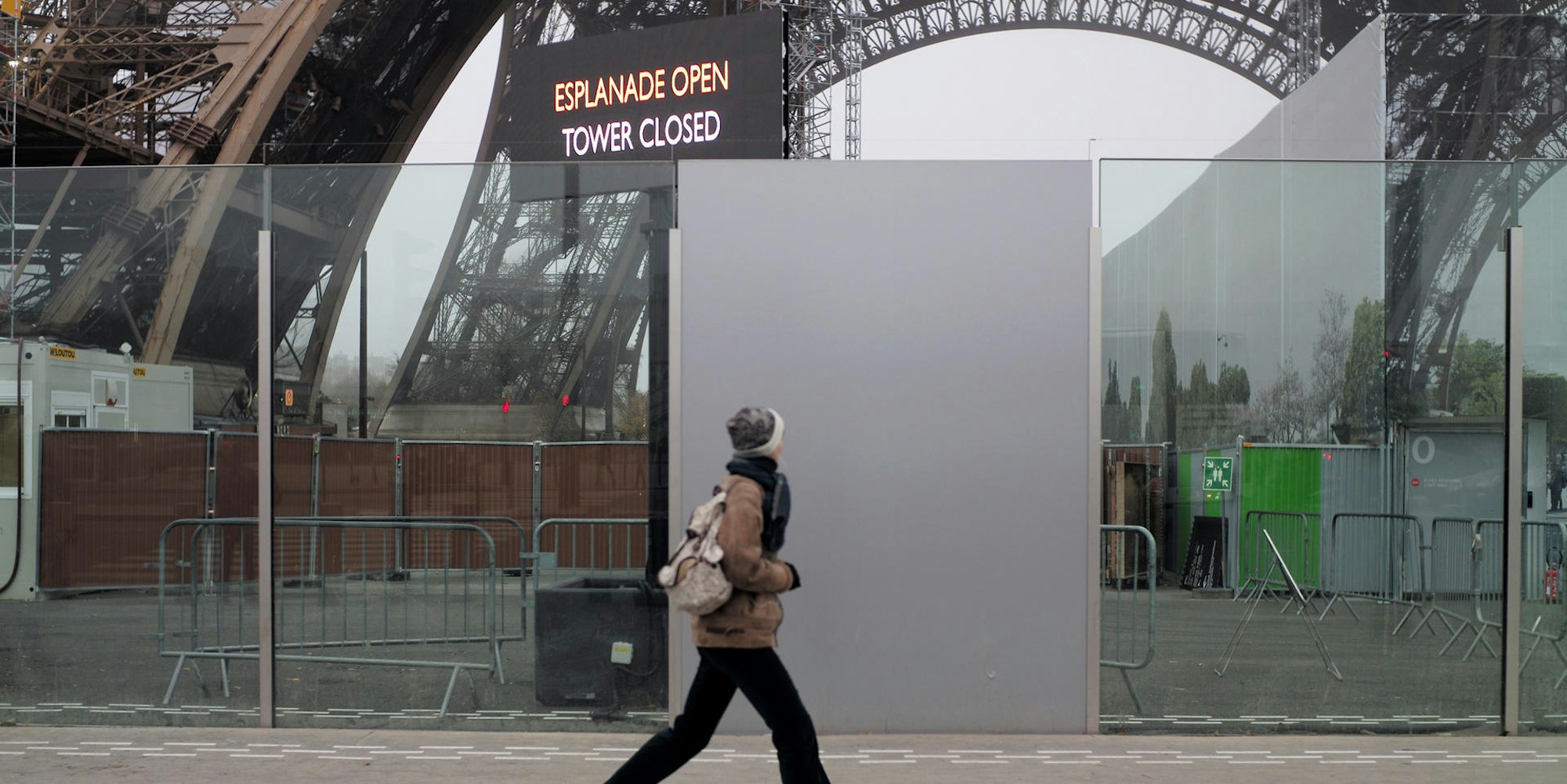 Eiffelturm_geschlossen