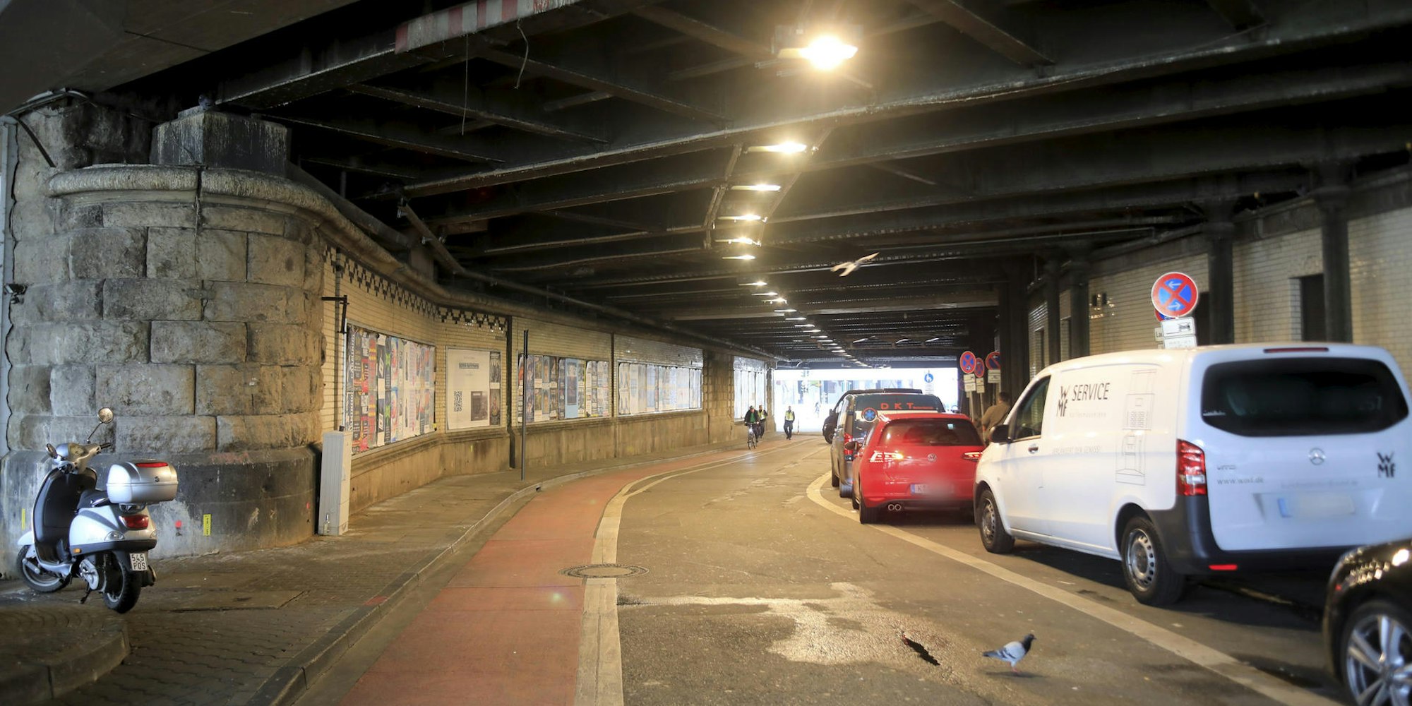 MDS-KSTA-2017-05-06-71-116239527