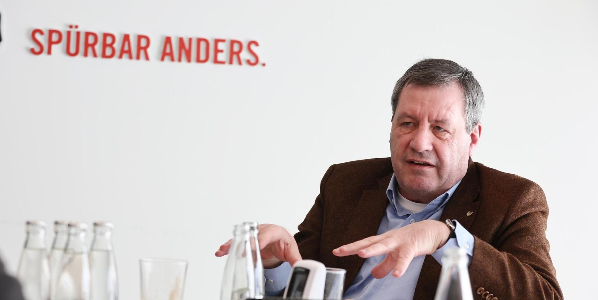 Werner Wolf IV 030322