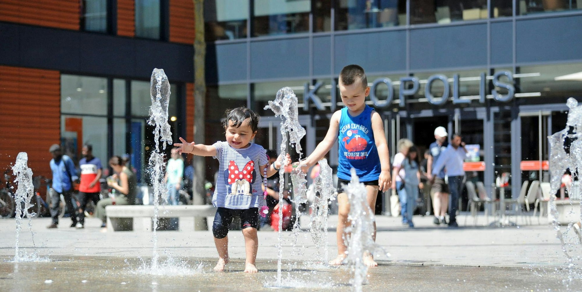 le-wasserspiel-hitze_(4)