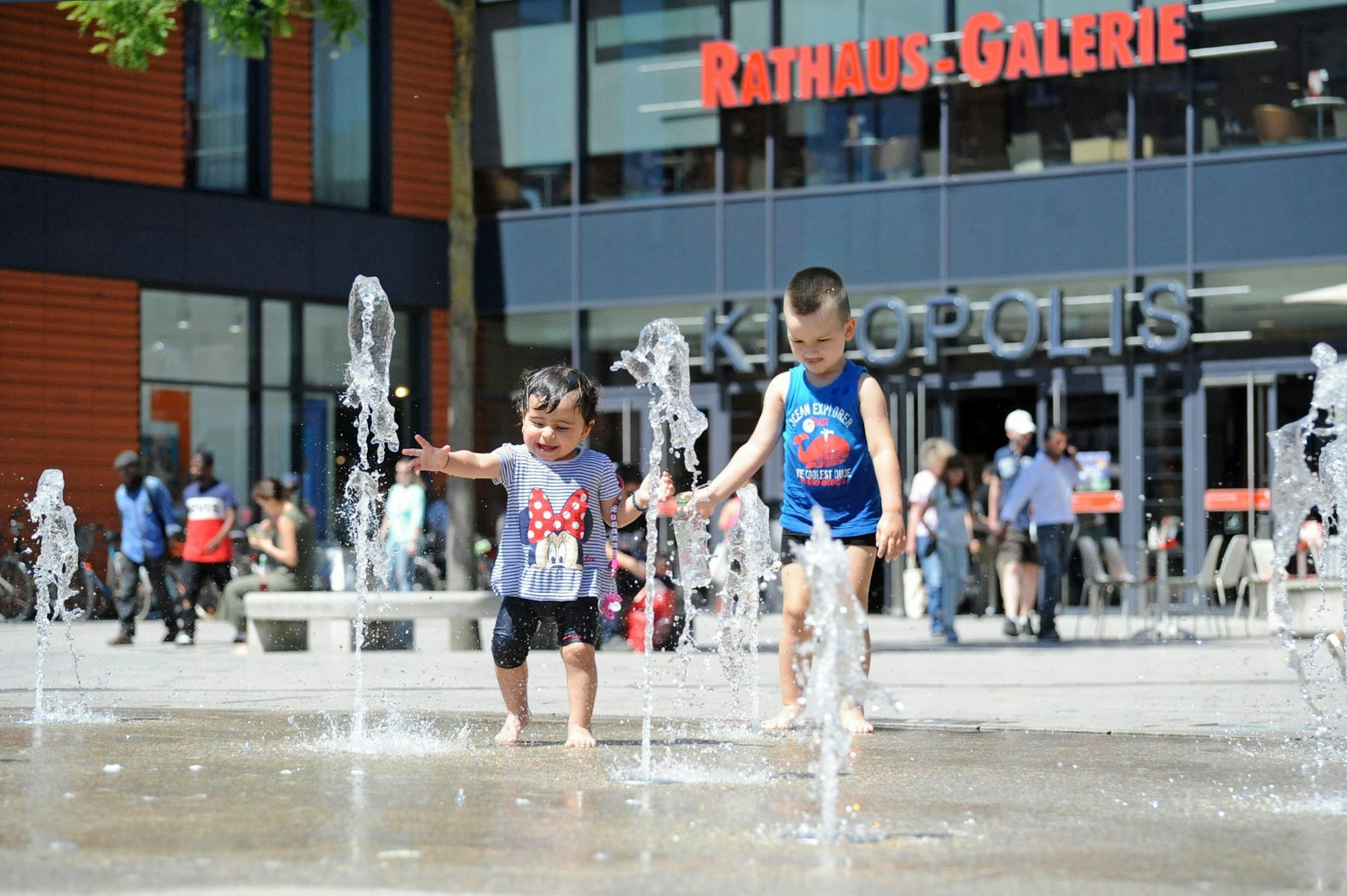 le-wasserspiel-hitze_(4)