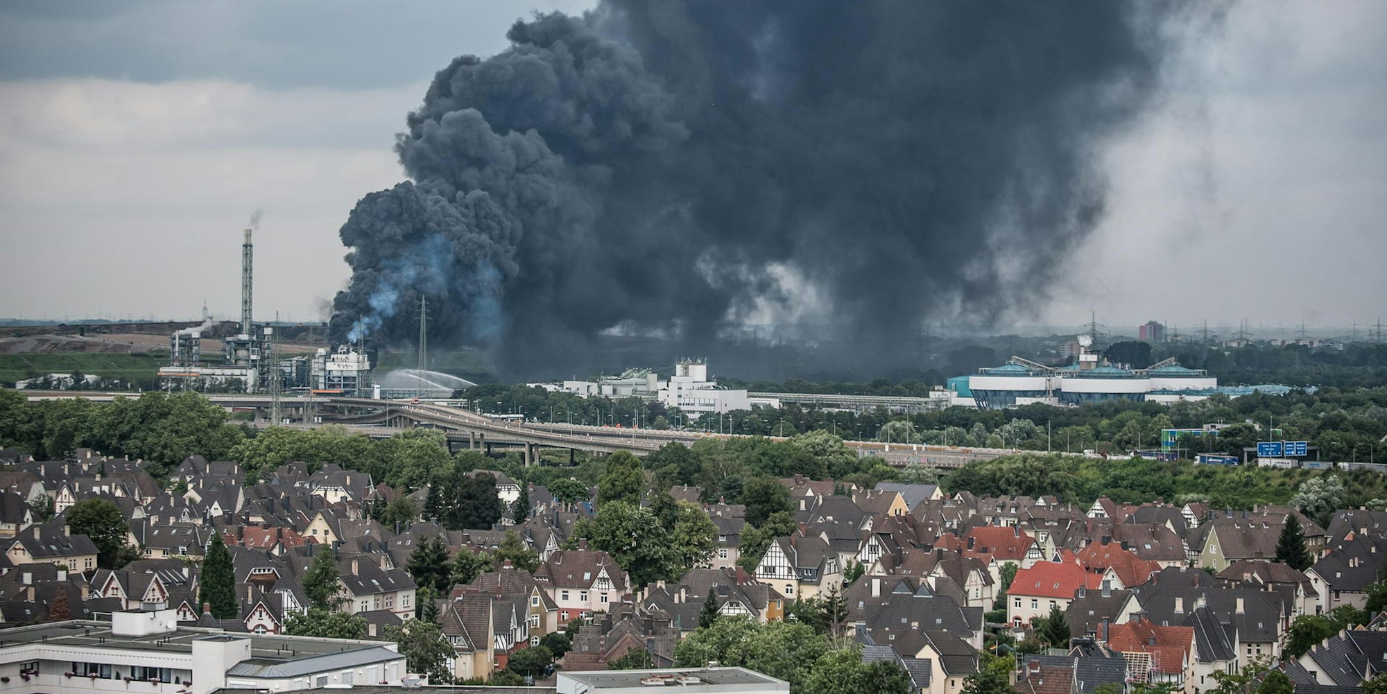 EXPLOSION_SONDERMUELLVERBRENNUNG_RLE_Leverkusen0727202_3