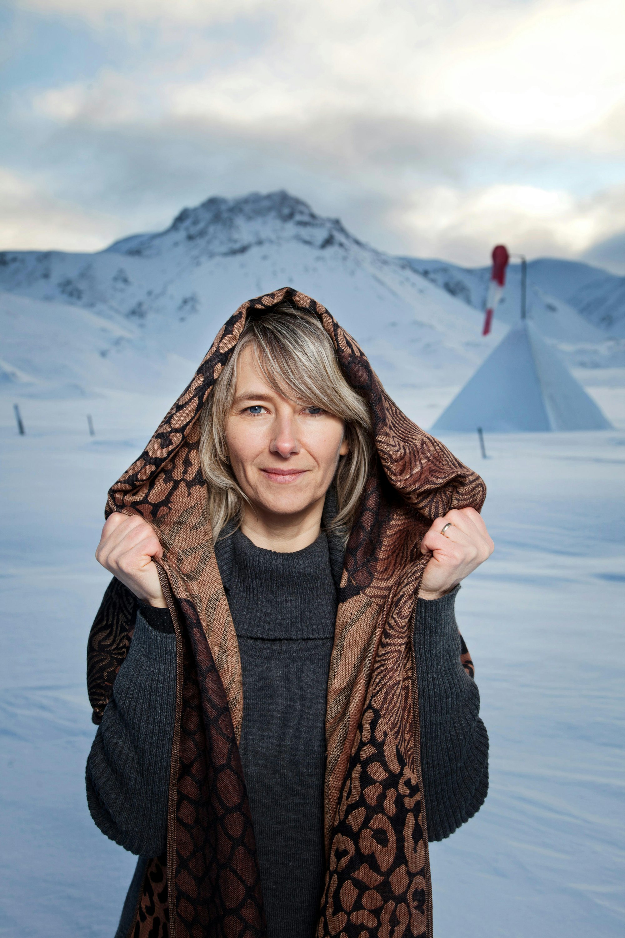 Sunna by Hörður Sveinsson