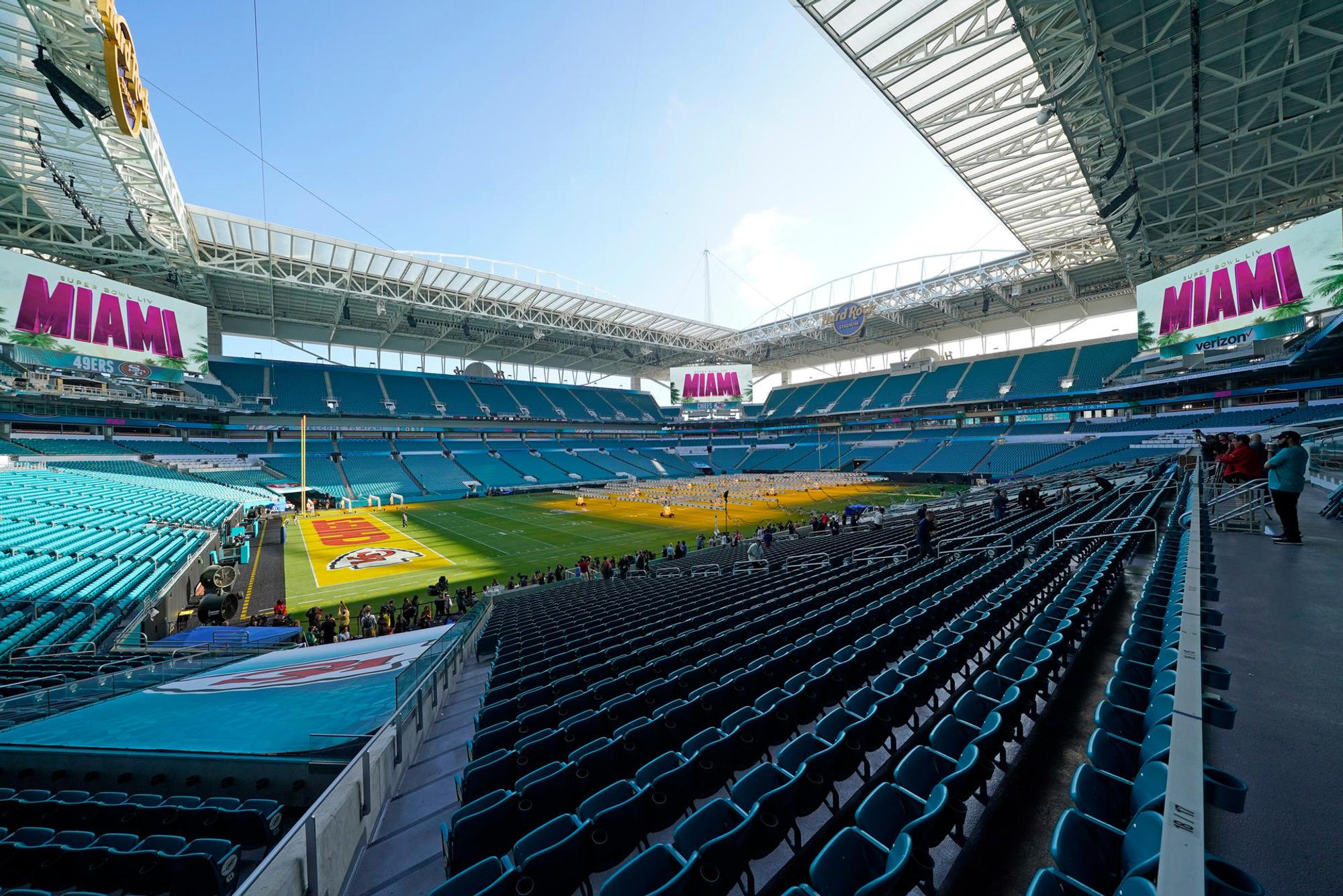 Hard Rock Stadium Nacht