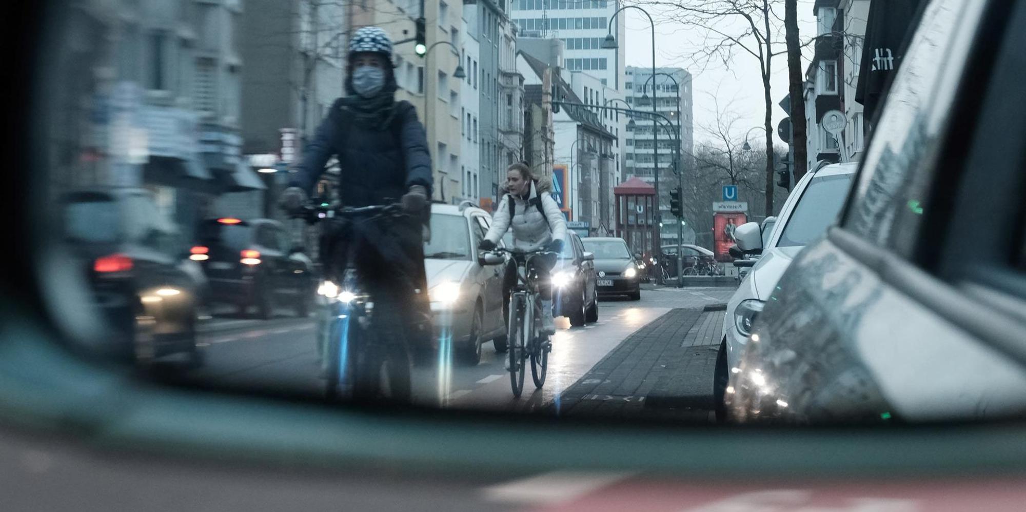 Dooring 1