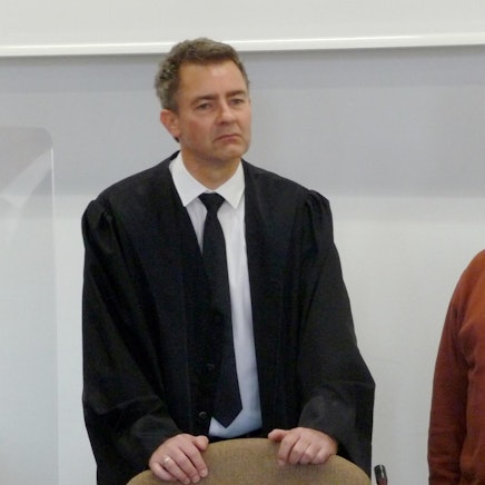 angeklagter_anwalt_donay