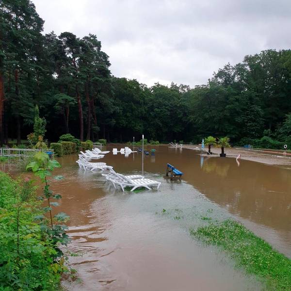 aef-Hochwasser-Waldbad-3