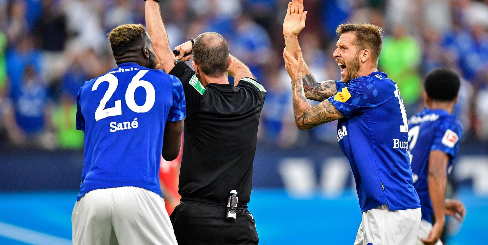 Schalke_Schiri