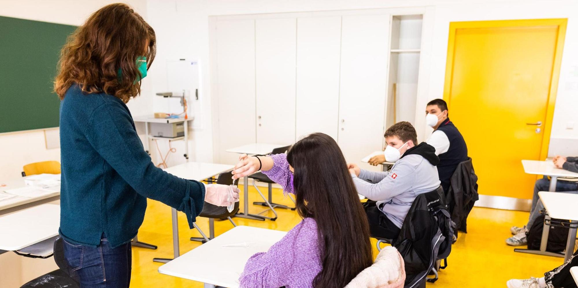 Schule Test mit Lolli-Methode