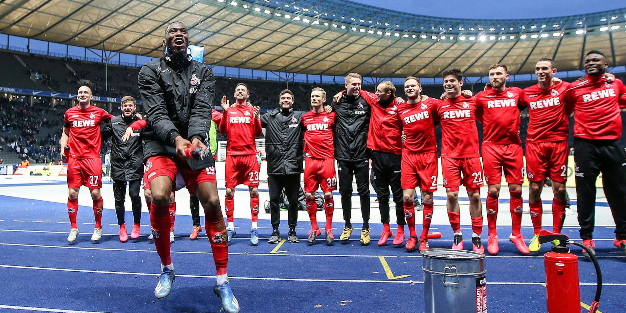 FC Berlin Stimmen dpa