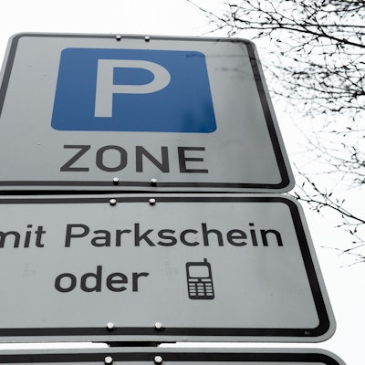 Handy_Parken_63322356