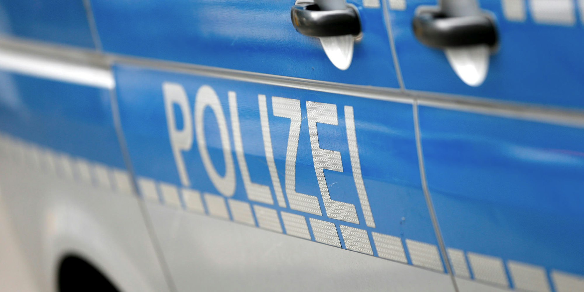 20182506_tb_Polizei_Einsatzwagen_03