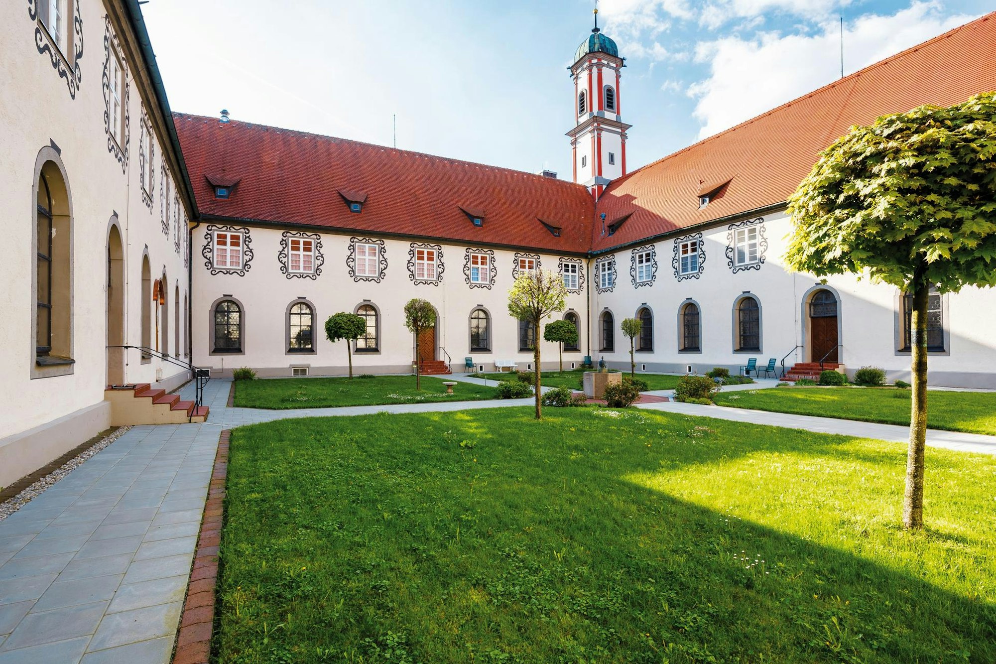 Kuroase_im_Kloster