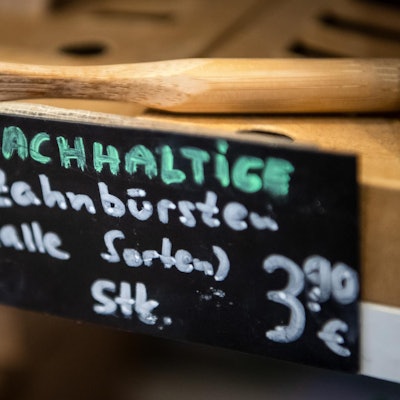 Unverpackte_Lebensmi_63883574