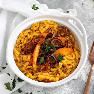 Kürbisspätzle mit zwiebeln