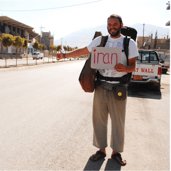 Perko_hitchhiking in Iraq