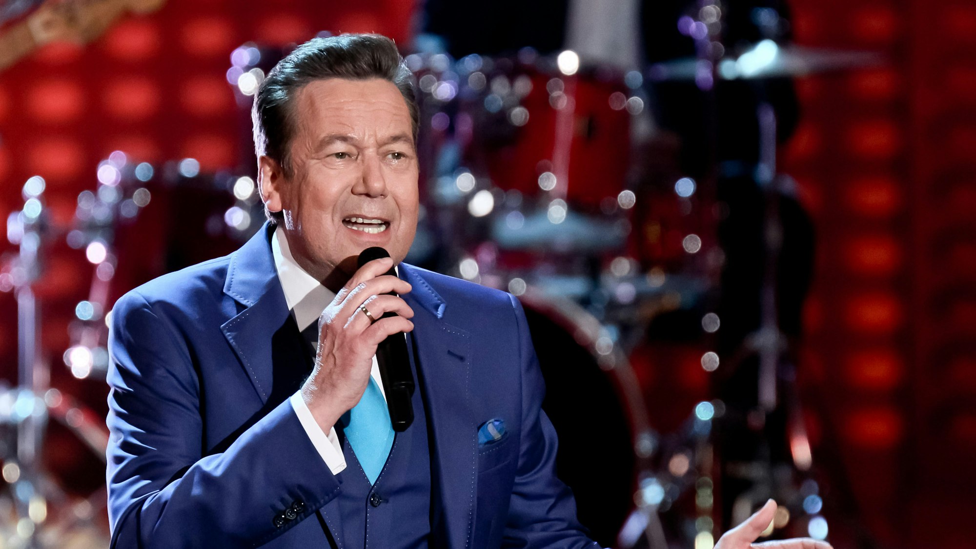 Roland Kaiser auf der Bühne.