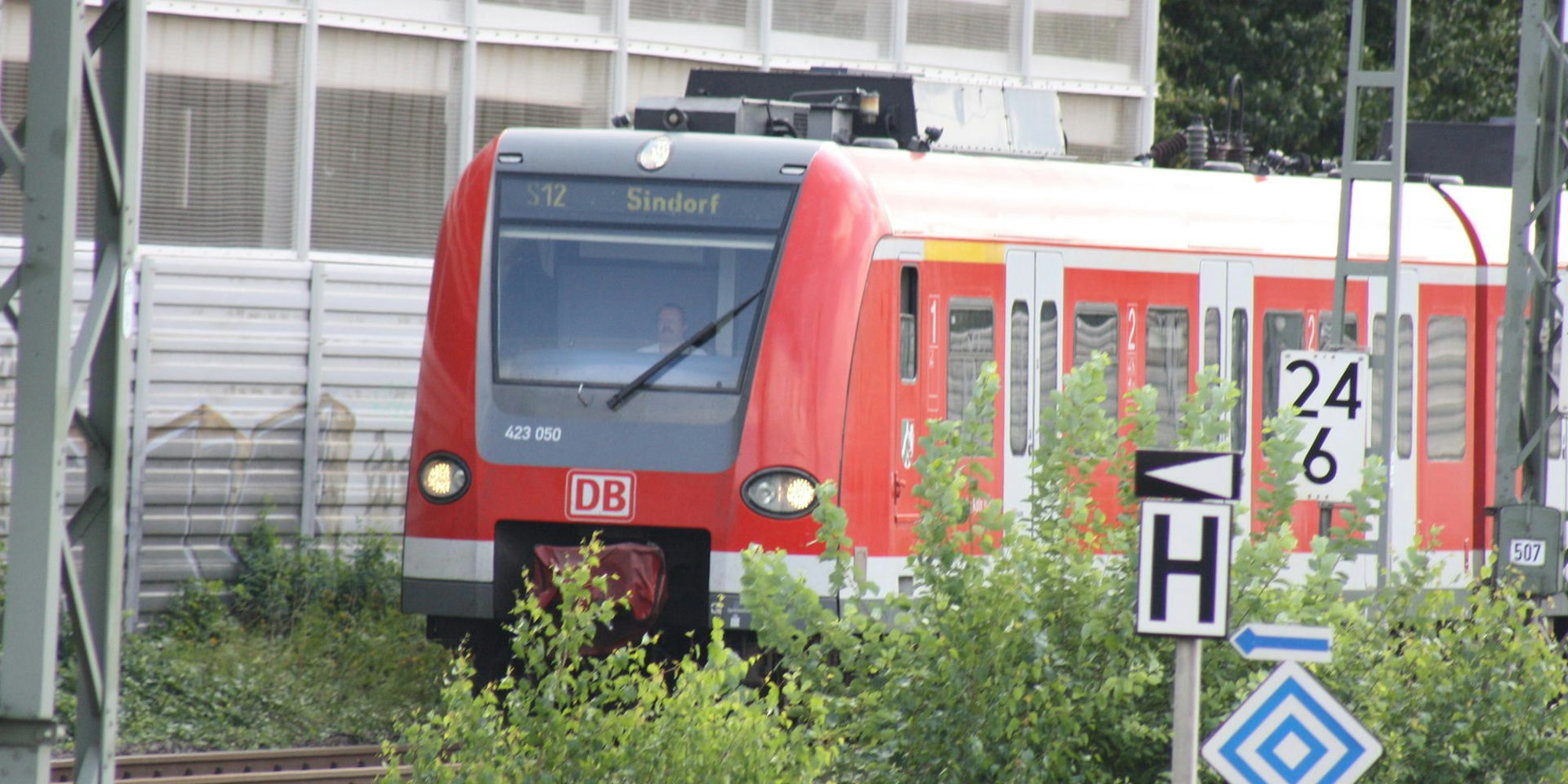S12