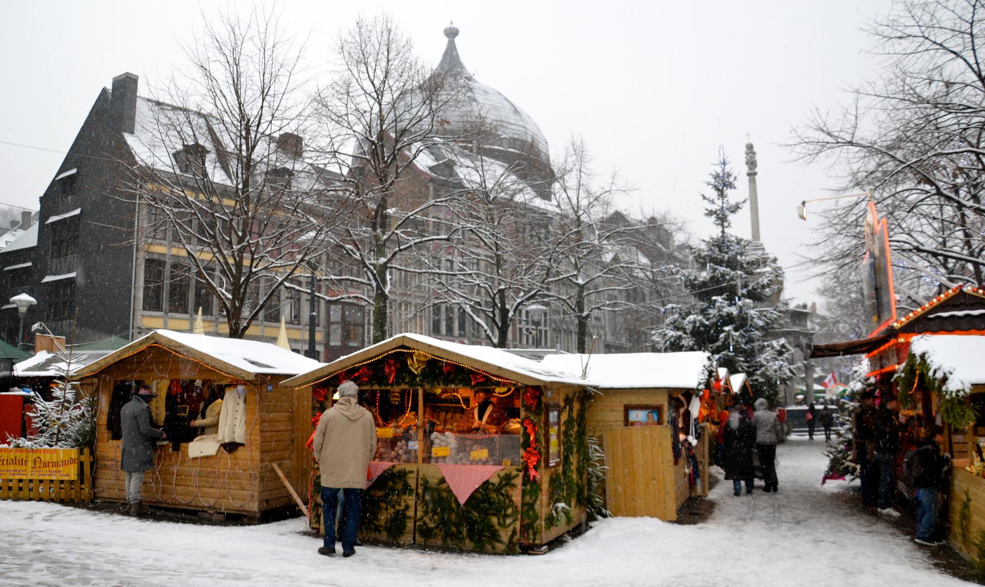 Cité_de_Noël_(Liège)flickrChris RieseWiki2.0