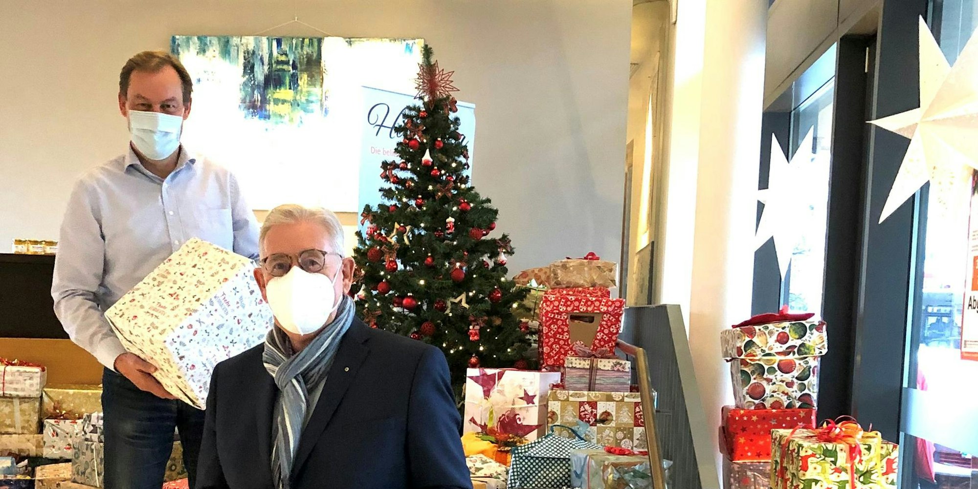 sues Weihnachts Aktion Tafel Foto Augustin