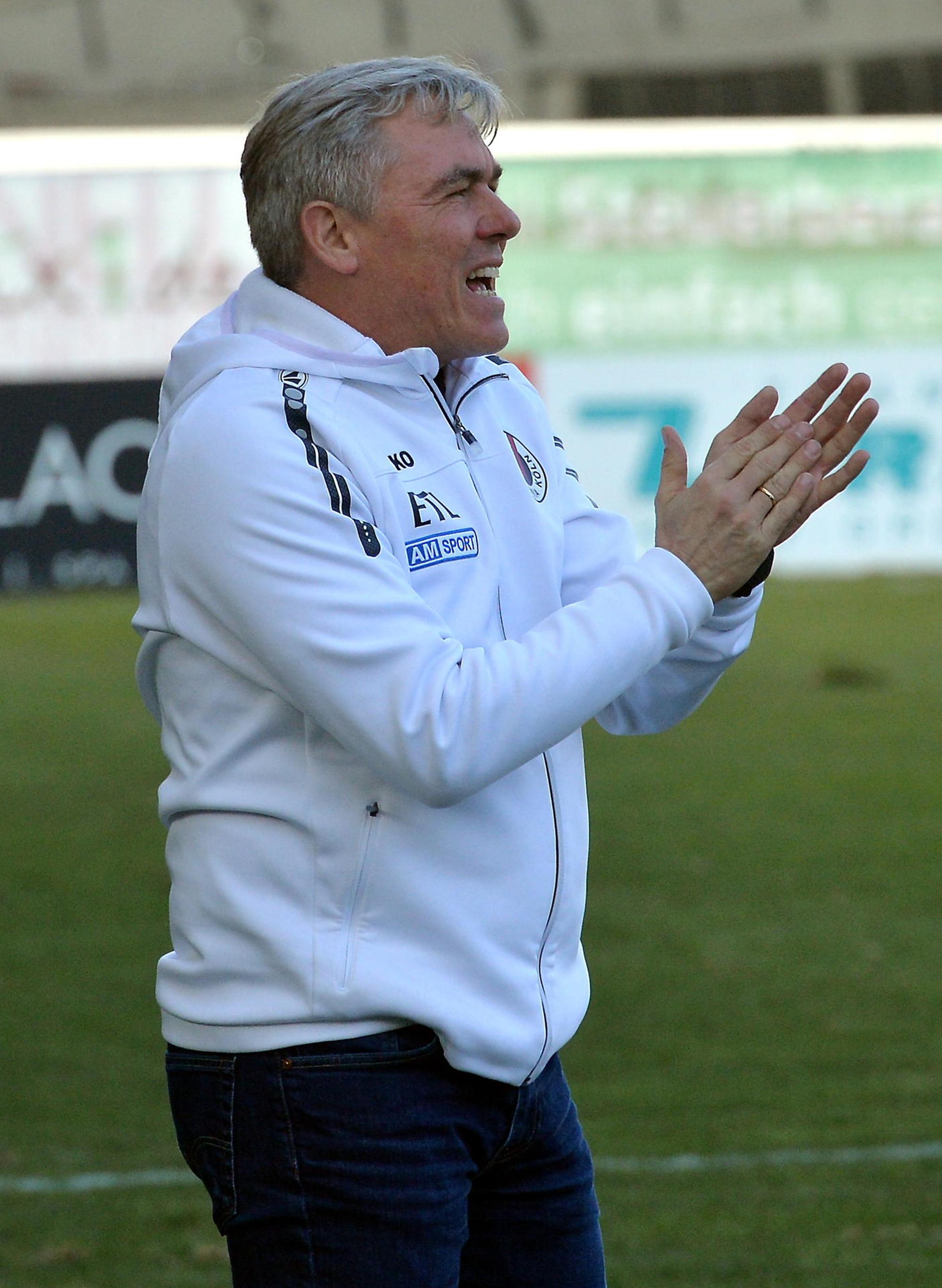 JanßenO