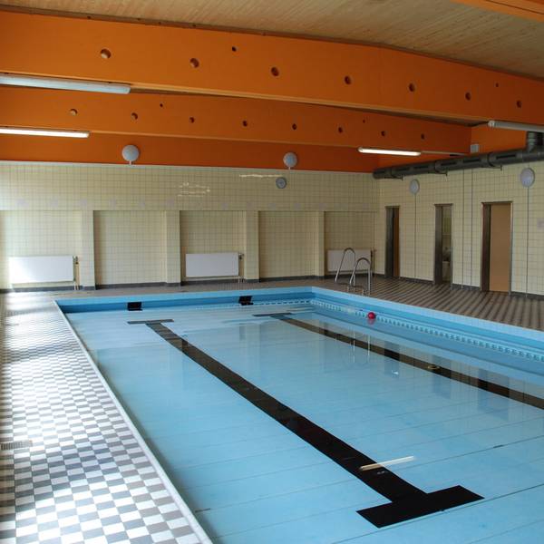 LehrschwimmbeckenFisch