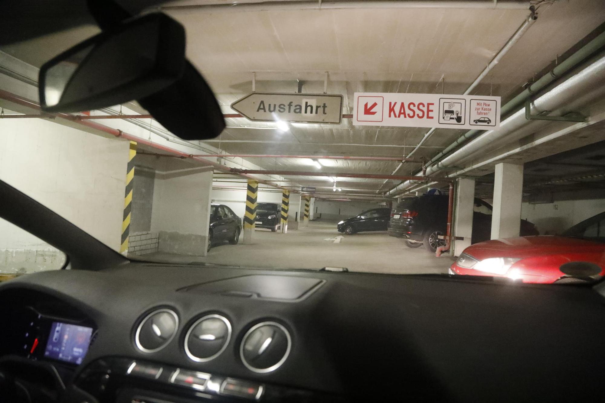 28032019_kra_parkhausInnenstadt027