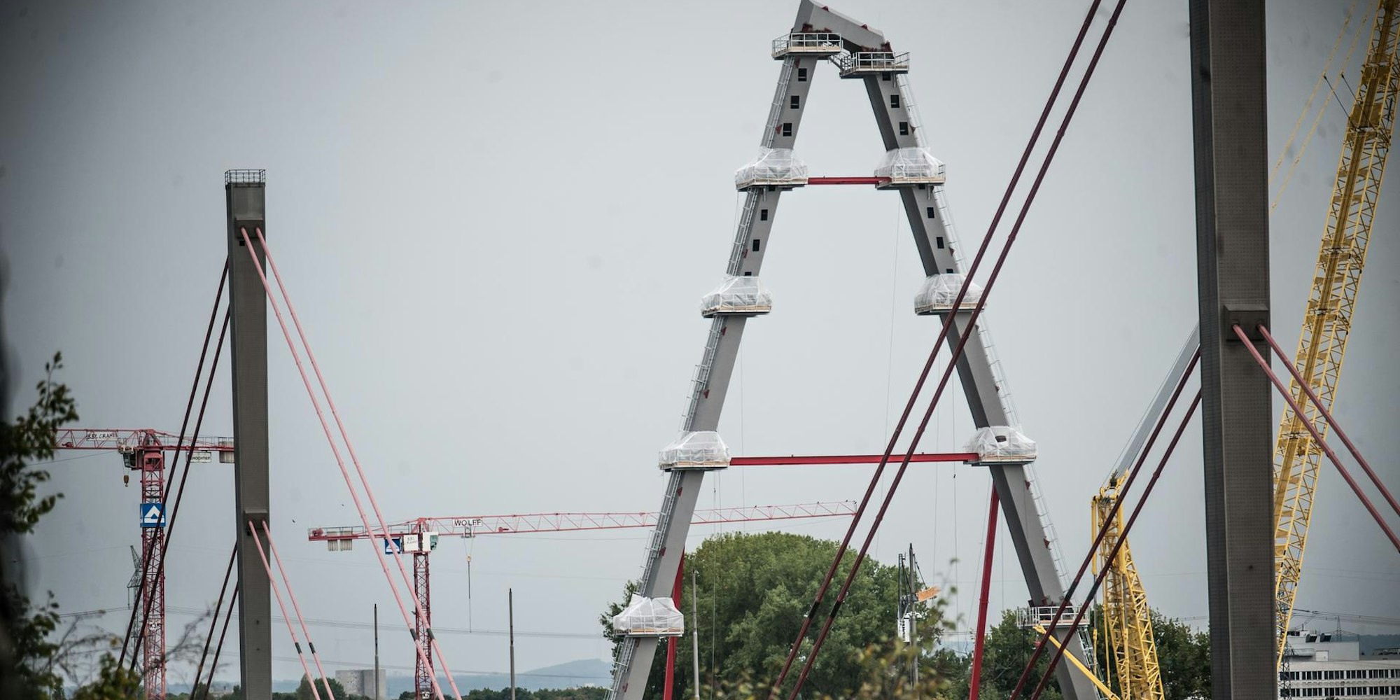 pylon_rar_rle_09132022ALF_3057