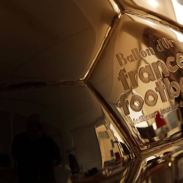 Ballon d'Or Trophäe