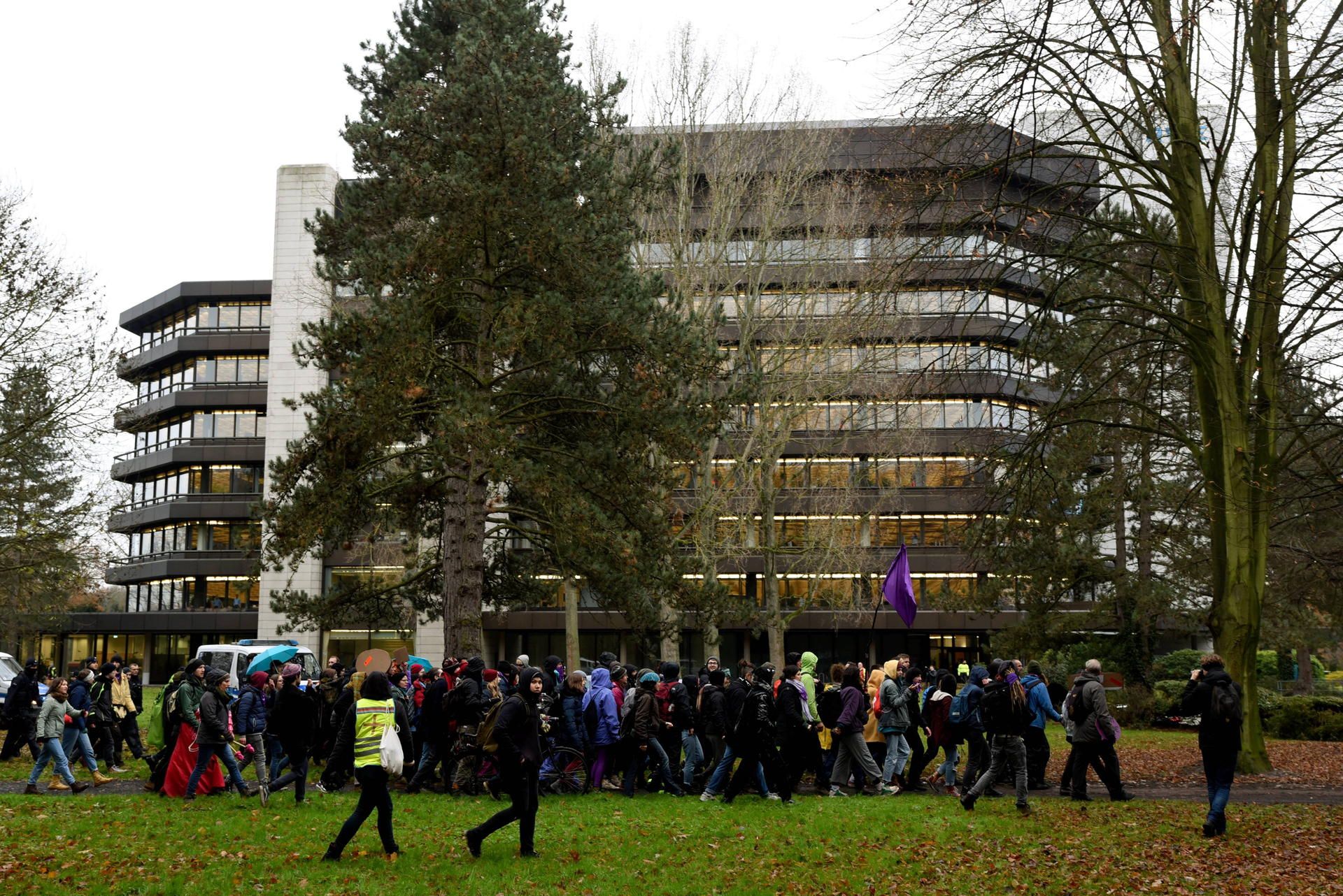 061219Demo-RWE017