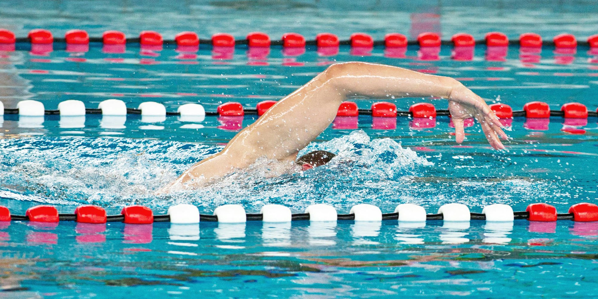 Schwimmen ist gesund und schont die Gelenke