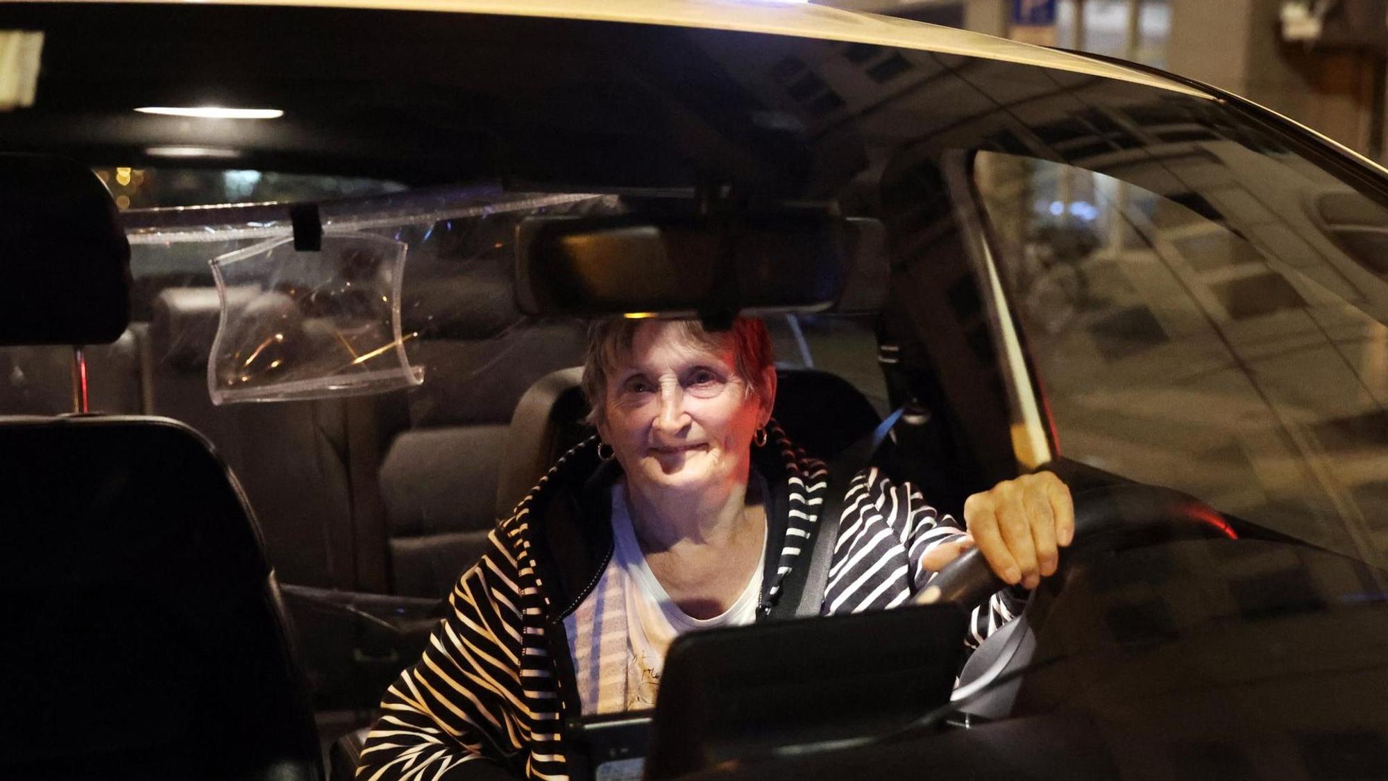 Taxifahrerin Gerda Coppenrath