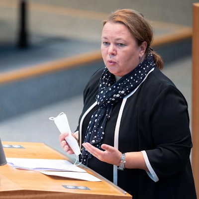 Heinen Esser Rednerpult