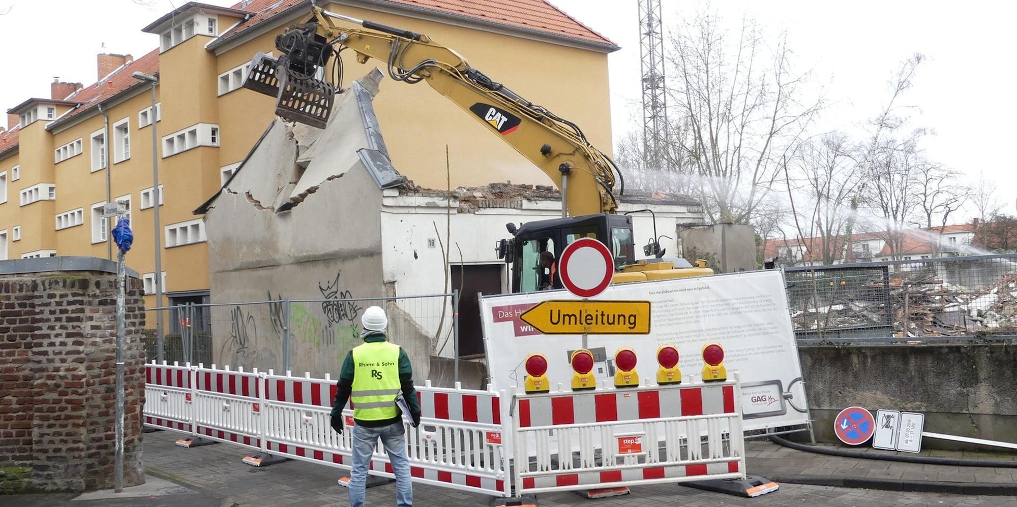 Herzhäuschen Abbruch rös