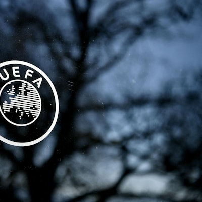 FC68AD5B-E46C-4079-BE31-293CF5890C43