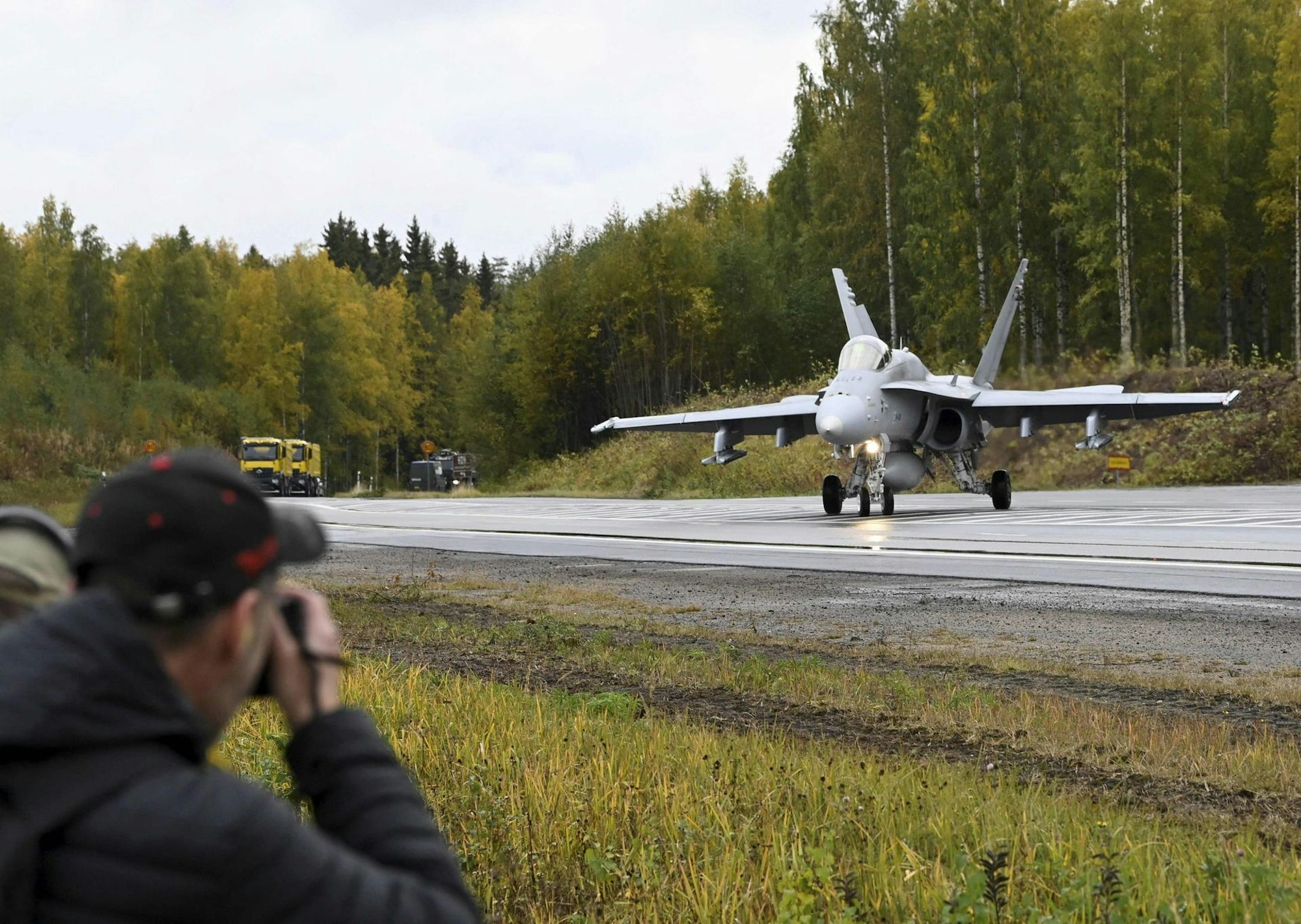 Finland Hornet Autobahn afp