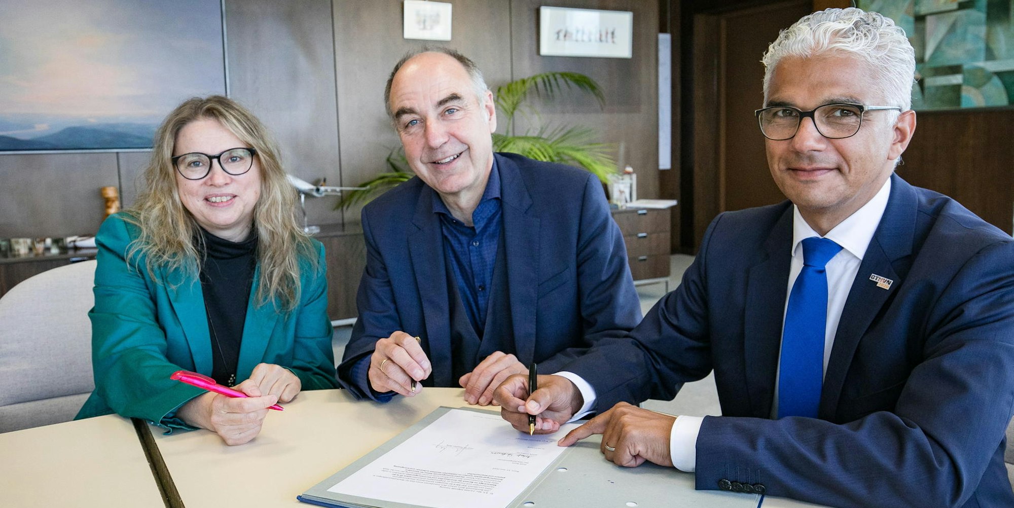 unterzeichnung_berg_kunstmuseum