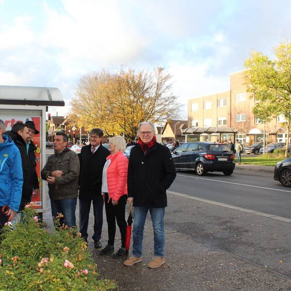Bergheim-Niederaußem Bushaltestelle