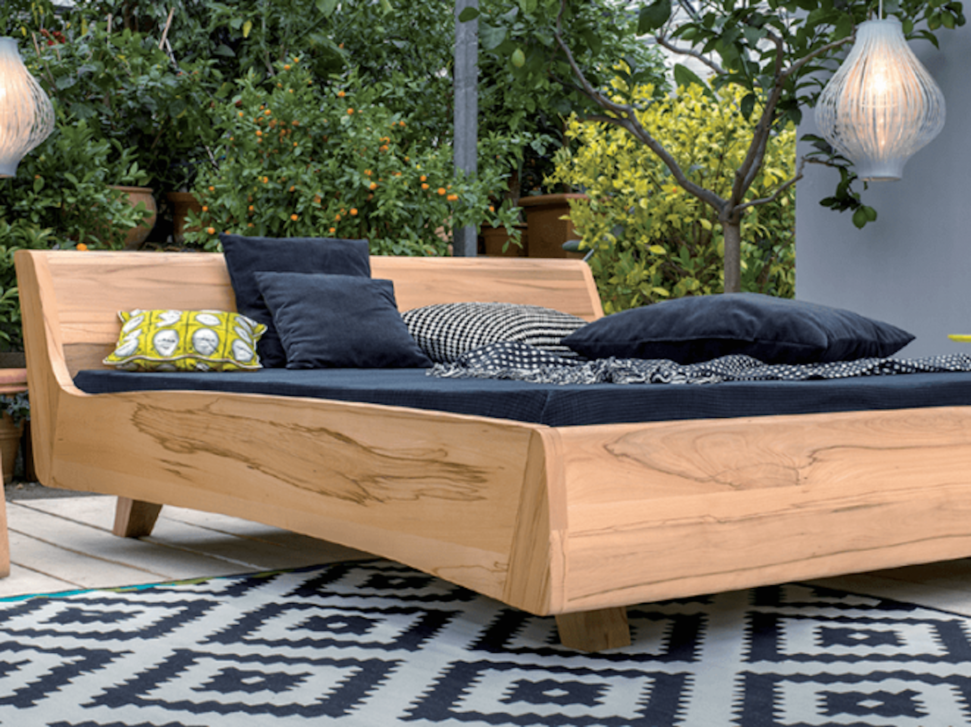 dormiente_massivholzbett_balena_kernbuche_raum_1200-600