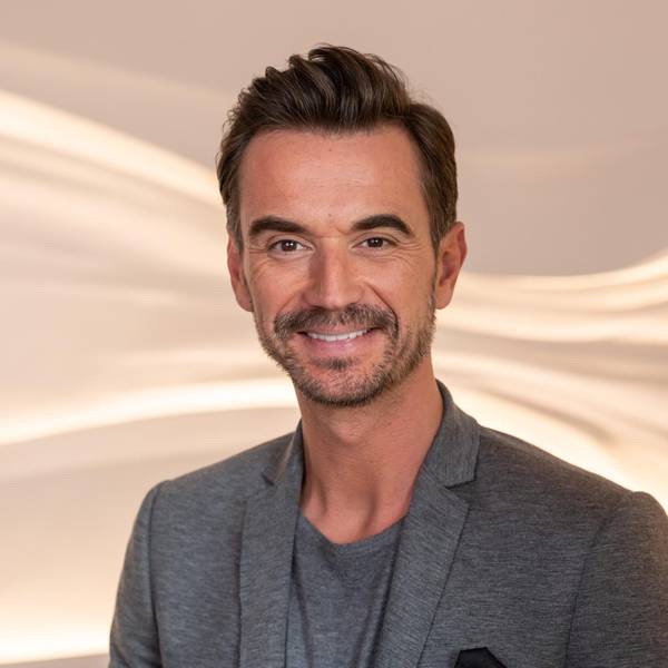 Florian Silbereisen lächelt.