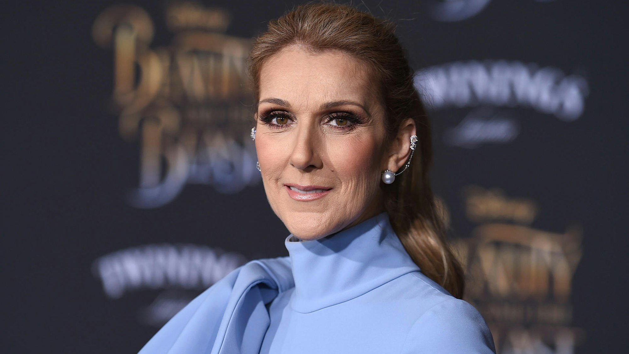 Céline Dion bei einem öffentlichen Auftritt.