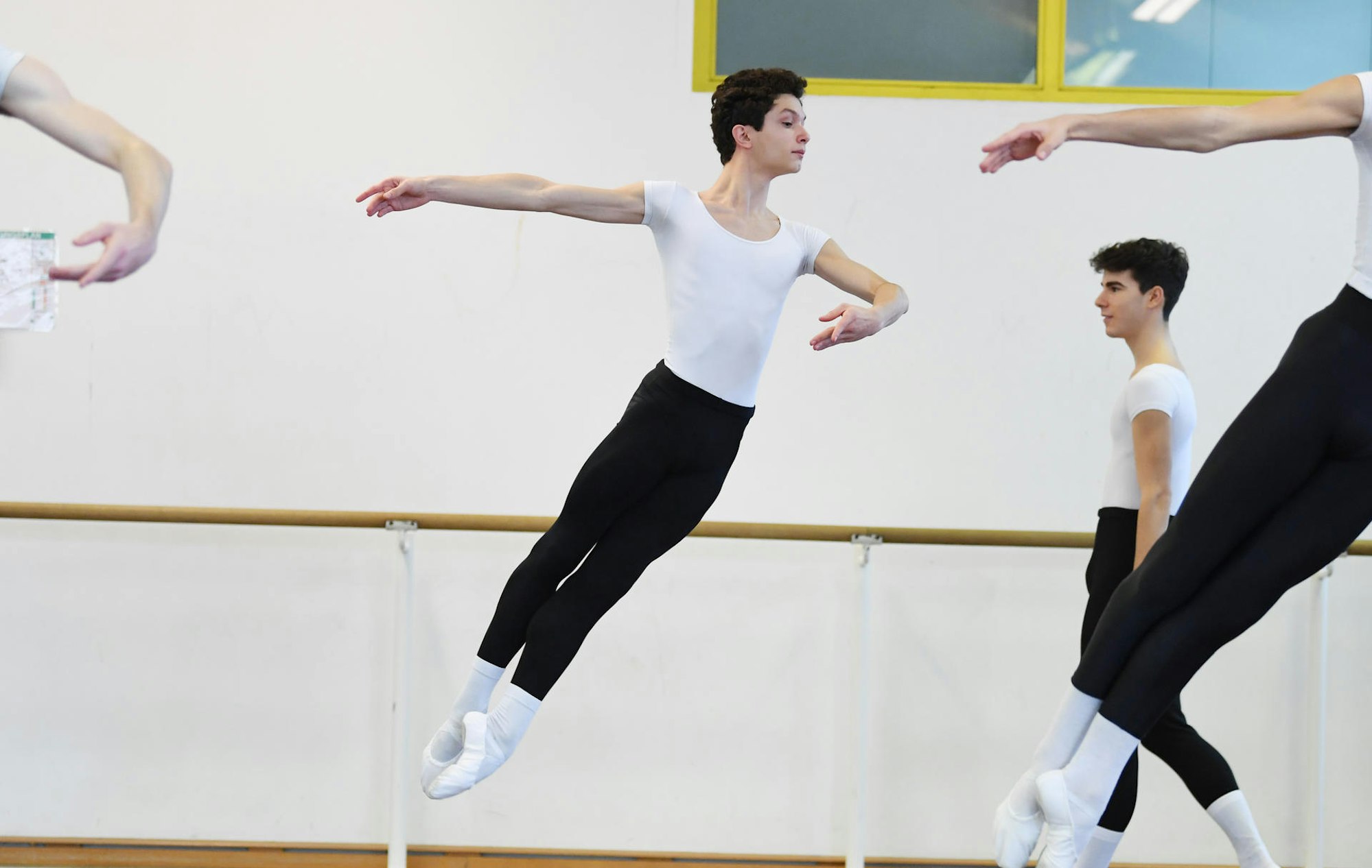 digas-167103288_MDS-KR-2019-11-23-71-154636266