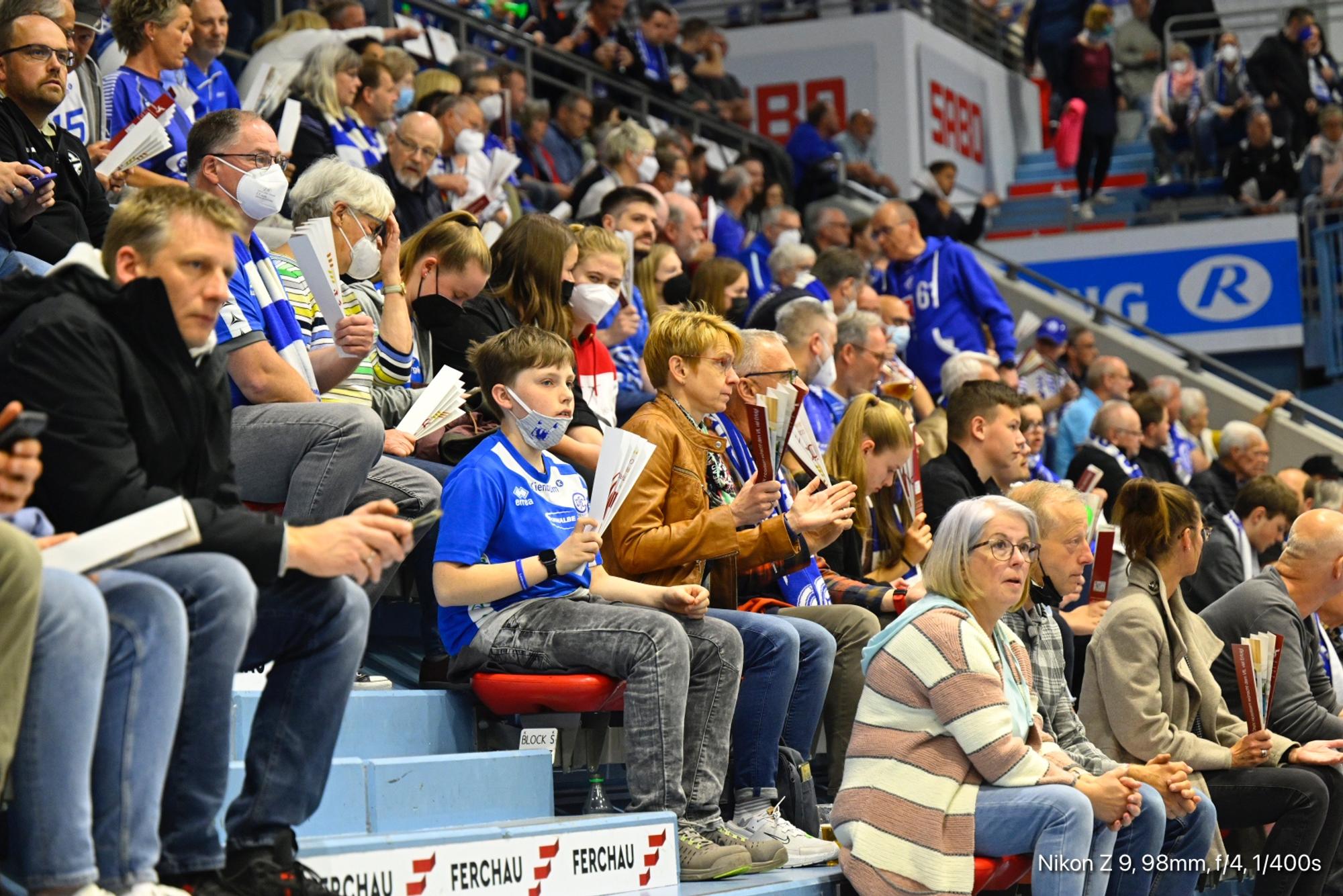 vfl_fans2