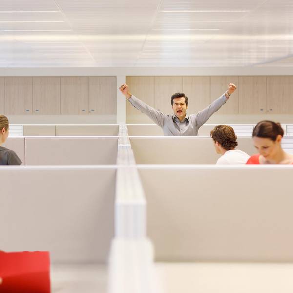 Mann im Office
