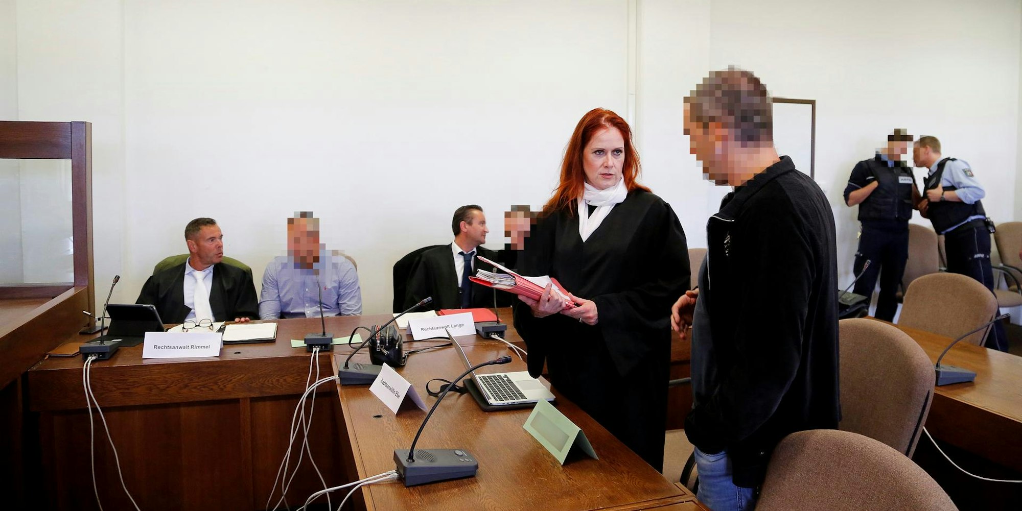 20170912_tb_PinkPantherProzess_039