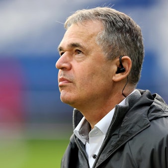 18C6F6E7-DEE6-45BC-8227-AE892C5CE2E6