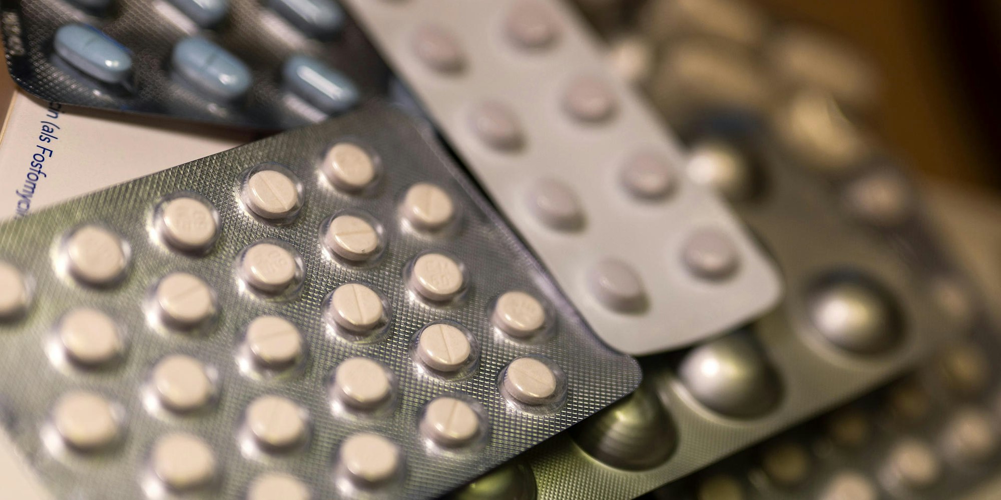 Tabletten Symbolbild dpa