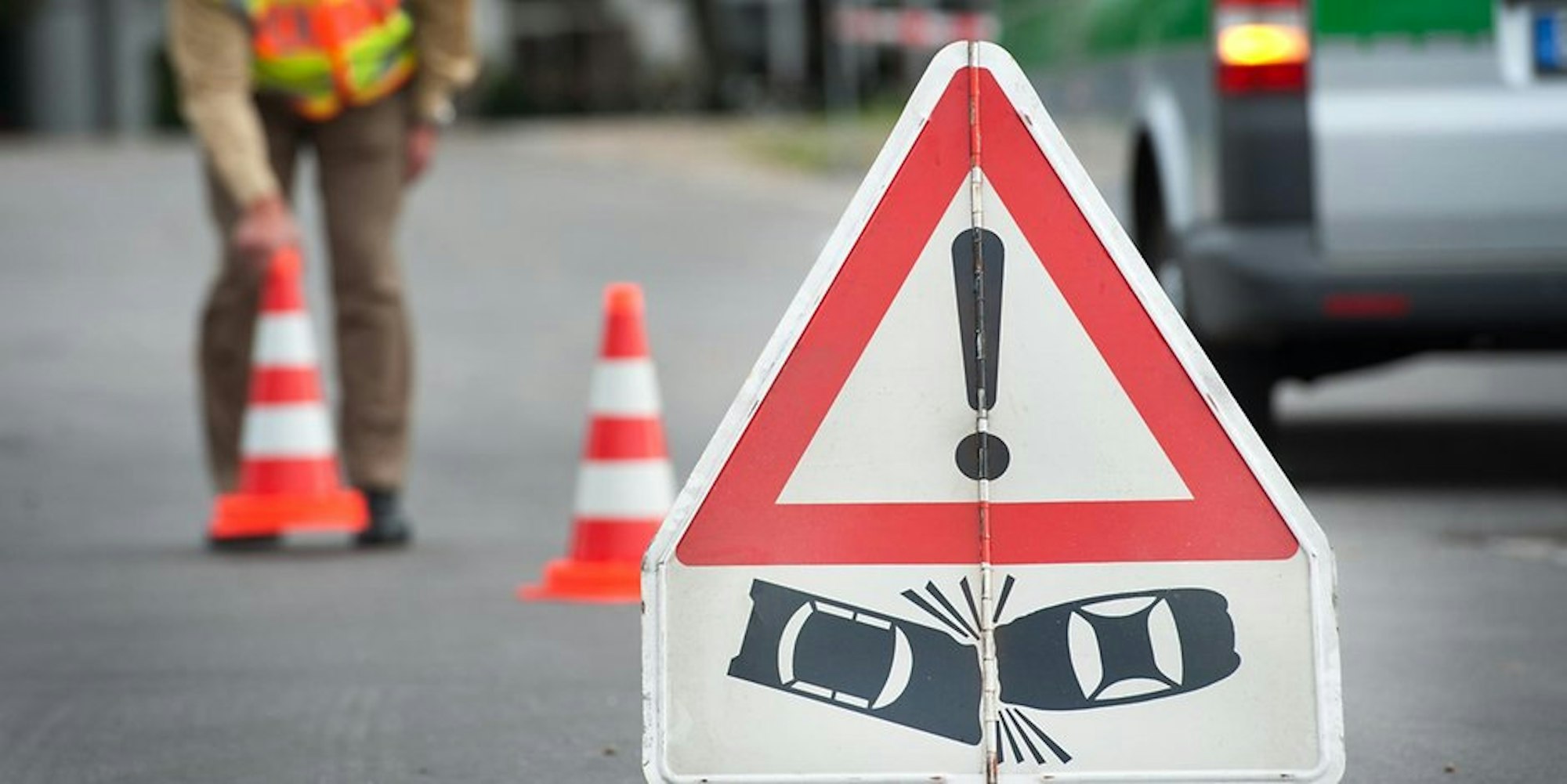 unfall-koeln-militaerring-030419